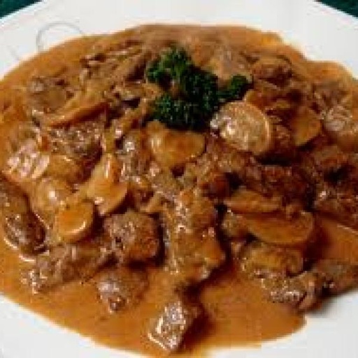 Boeuf Strogonoff